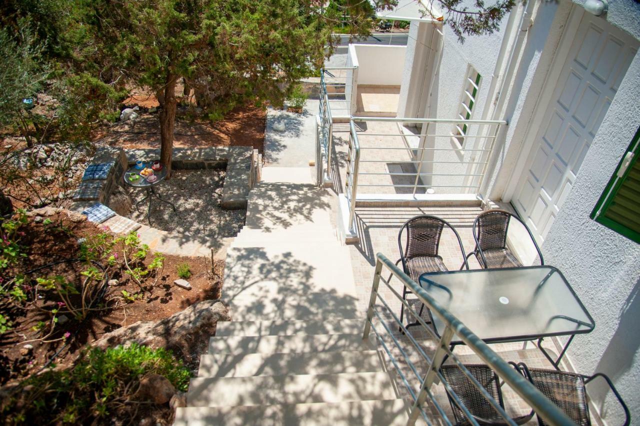Aloe House Apartment Pirgos  Екстериор снимка